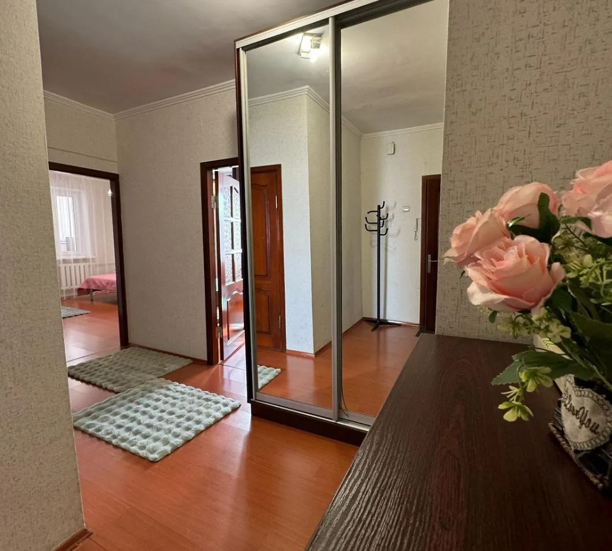 Apartment Двухкомнатная Квартира В Золотом Квадрате Almaty